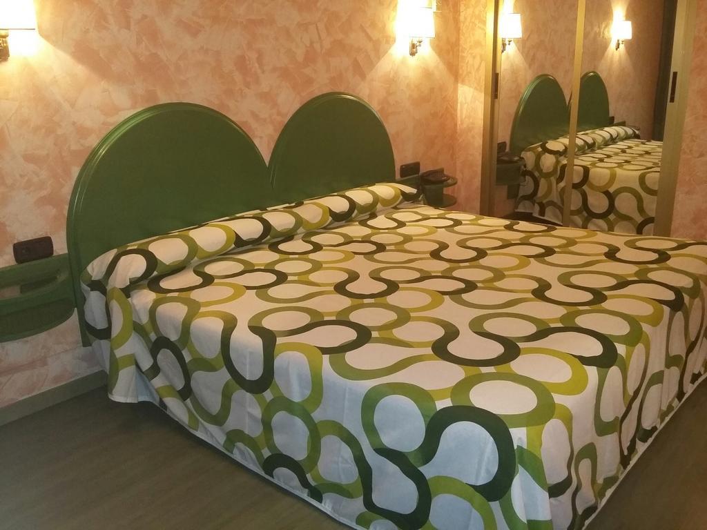 לה וירחן דל קמינו Hotel Villapaloma חדר תמונה